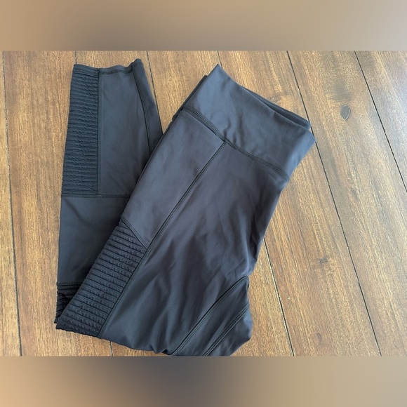 NWT Fabletics Moto leggings - Picture 10 of 10